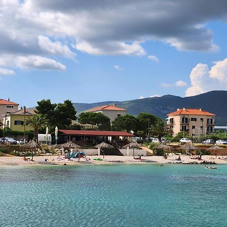 Airport Split Apartamento Kaštel Štafilić Exterior foto